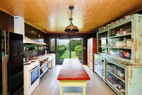 Photo of property in 135 Zigzag Road, Pohangina, Feilding, 4775