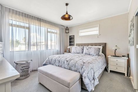 Photo of property in 155 Rowandale Avenue, Manurewa, Auckland, 2102