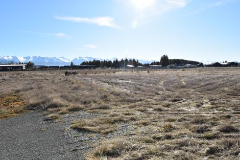 Photo of property in 10 Tussock Crescent, Twizel, 7901