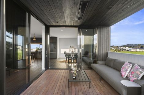 Photo of property in 621b Harbour View Road, Whangamata, 3620