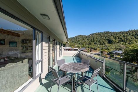 Photo of property in 9 Benn Road, Lake Okareka, Rotorua, 3076
