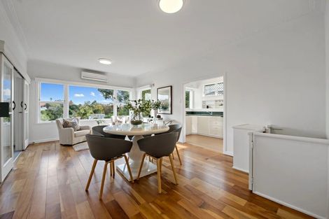Photo of property in 4 Bloomfield Place, Epsom, Auckland, 1023