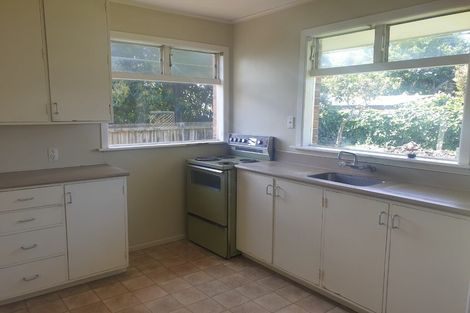 Photo of property in 2/17a Kitchener Road, Sandringham, Auckland, 1025