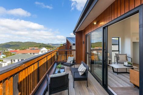 Photo of property in 7 Stockden Place, Karori, Wellington, 6012