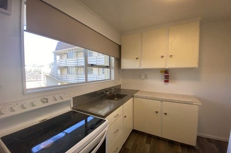 Photo of property in 5 Hawker Street, Mount Victoria, Wellington, 6011