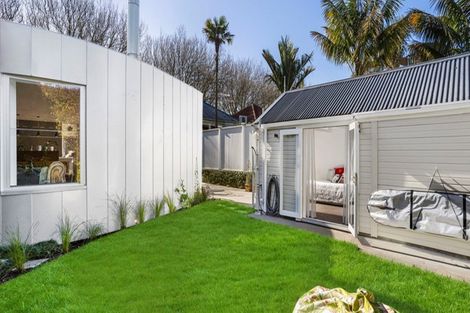 Photo of property in 14 Francis Street, Grey Lynn, Auckland, 1021