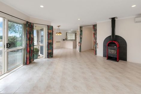 Photo of property in 11 Bush Haven Drive, Te Kamo, Whangarei, 0112