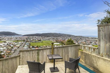 Photo of property in 77 Easther Crescent, Kew, Dunedin, 9012