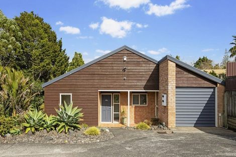 Photo of property in 21a Willerton Avenue, New Lynn, Auckland, 0600