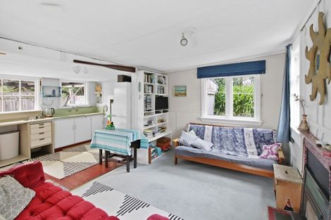 Photo of property in 71 Rua Avenue, Waitarere Beach, Levin, 5510