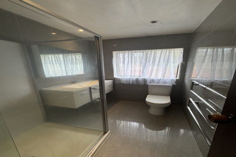 Photo of property in 19 Butterworth Drive, Glendene, Auckland, 0602