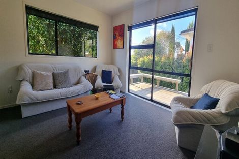 Photo of property in 1/9 Napoleon Avenue, Milford, Auckland, 0620