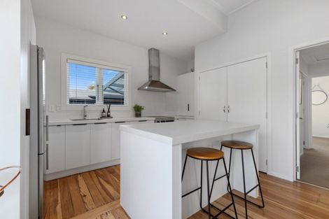 Photo of property in 8a Bains Avenue, Hamilton East, Hamilton, 3216