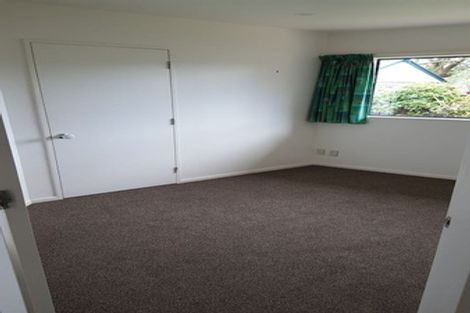 Photo of property in 2/101 Pohutukawa Street, Woburn, Lower Hutt, 5011