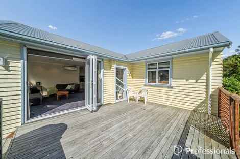 Photo of property in 1 Taku Matenga Grove, Korokoro, Lower Hutt, 5012