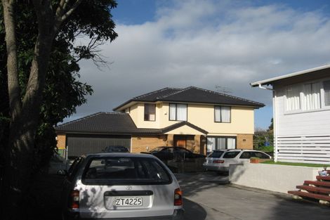 Photo of property in 117 Gossamer Drive, Pakuranga Heights, Auckland, 2010