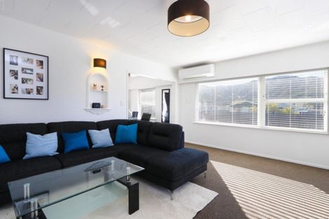 Photo of property in 279 Wellington Road, Wainuiomata, Lower Hutt, 5014