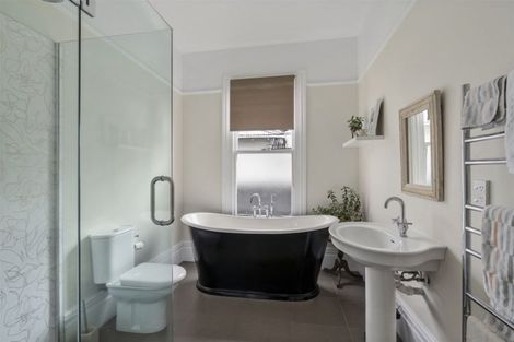 Photo of property in 98 Forfar Street, St Albans, Christchurch, 8014