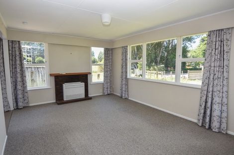 Photo of property in 5 Hughan Place, Carterton, 5713