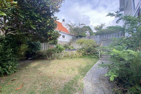 Photo of property in 13 Burrows Avenue, Karori, Wellington, 6012