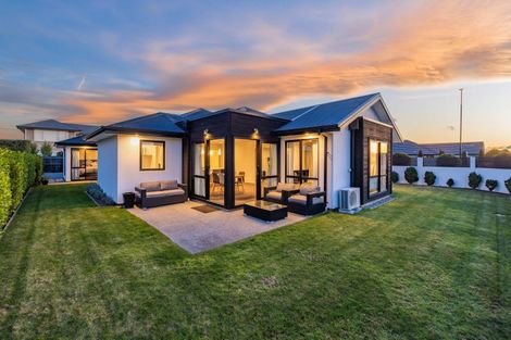 Photo of property in 40 Te Rito Street, Marshland, Christchurch, 8083