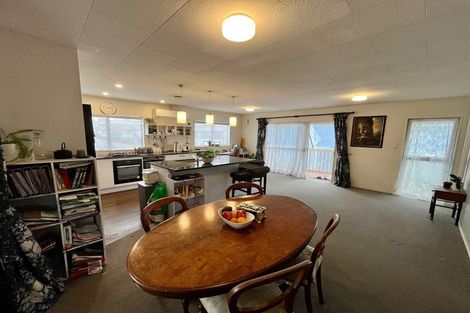 Photo of property in 7a Choice Avenue, Henderson, Auckland, 0612