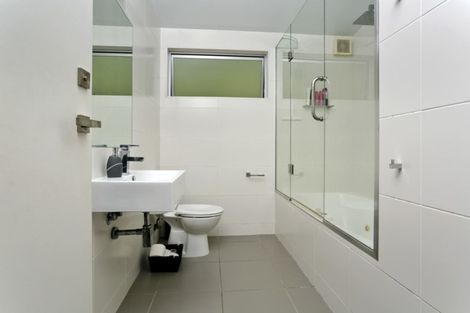 Photo of property in 16c Charmaine Road, Torbay, Auckland, 0630