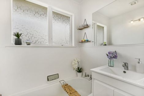 Photo of property in 3/8 Russell Road, Manurewa, Auckland, 2102