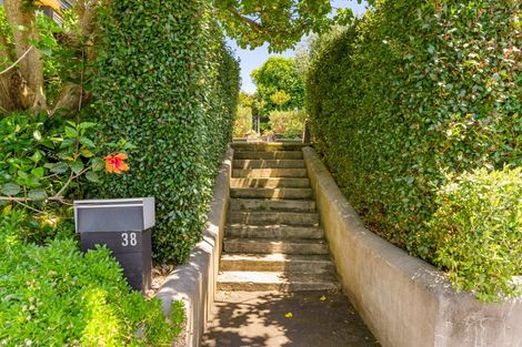 Photo of property in 38 Hinemoa Street, Birkenhead, Auckland, 0626
