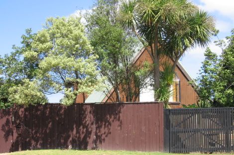 Photo of property in 118 Rangatira Road, Beach Haven, Auckland, 0626