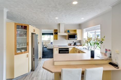 Photo of property in 5 Wilton Row, Taradale, Napier, 4112