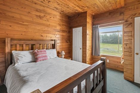 Photo of property in 579 Swamp Road, Puketapu, Napier, 4183