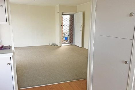 Photo of property in 28 Landscape Road, Papatoetoe, Auckland, 2025