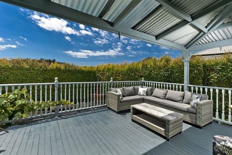 Photo of property in 2/4 Georgia Terrace, Albany, Auckland, 0632