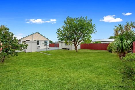 Photo of property in 24 Bournemouth Crescent, Aranui, Christchurch, 8061