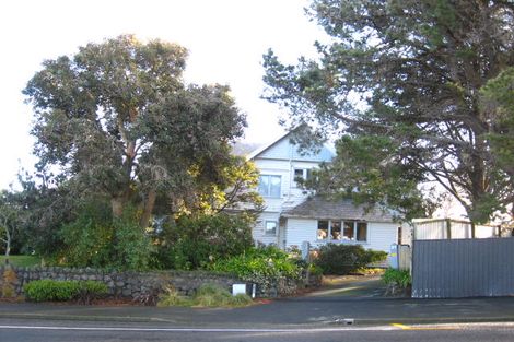 Photo of property in 89 Hackthorne Road, Cashmere, Christchurch, 8022