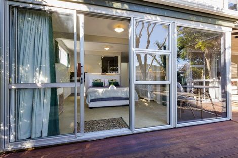 Photo of property in 31a Truby King Street, Merrilands, New Plymouth, 4312