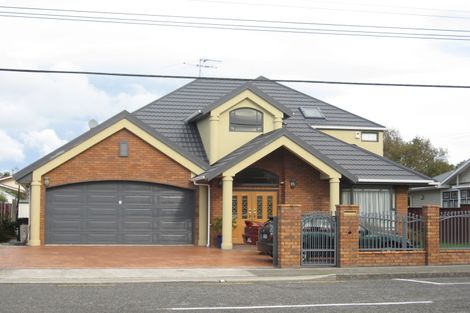 Photo of property in 18 Copeland Street, Hutt Central, Lower Hutt, 5011