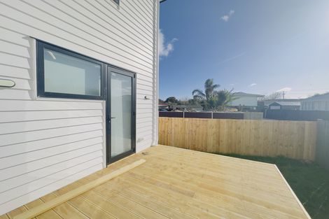 Photo of property in 20a Brentford Place, Manurewa, Auckland, 2102