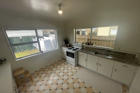 Photo of property in 1/66 Oroua Street, Eastbourne, Lower Hutt, 5013
