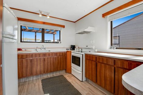 Photo of property in 9 Carmen Terrace, Snells Beach, 0920