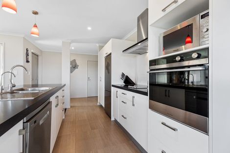 Photo of property in 105 Condor Drive, Pyes Pa, Tauranga, 3112