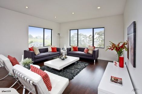 Photo of property in 10 Namsan Close, Fairview Heights, Auckland, 0632