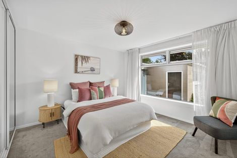 Photo of property in 40 Harrowdale Drive, Avonhead, Christchurch, 8042