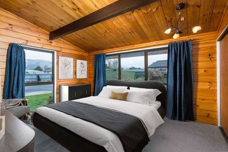 Photo of property in 1 Andrew Street, Waimate, 7924