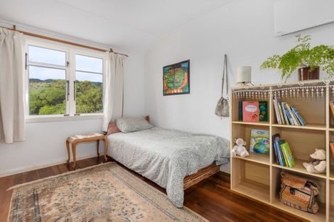 Photo of property in 166 Wellington Road, Paekakariki, 5034