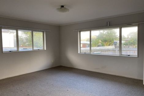 Photo of property in 1/15 Roys Road, Weymouth, Auckland, 2103