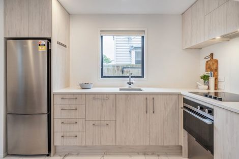 Photo of property in 4/123 Cambridge Terrace, Fairfield, Lower Hutt, 5011