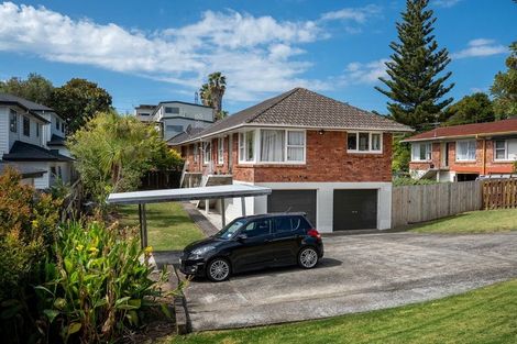 Photo of property in 2/27 Sydney Street, Hauraki, Auckland, 0622