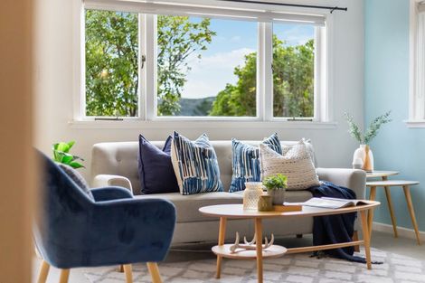 Photo of property in 82 Cluny Road, Plimmerton, Porirua, 5026